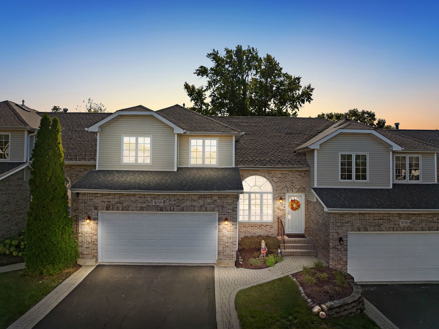 5018 Vernon Park Place Property Photo 1