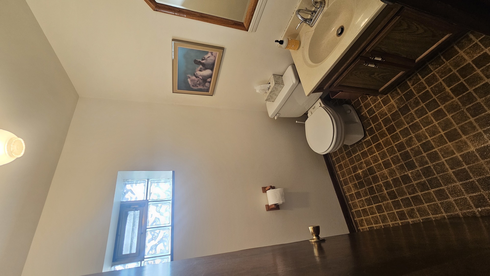 18707 Burnham Avenue Property Photo 7