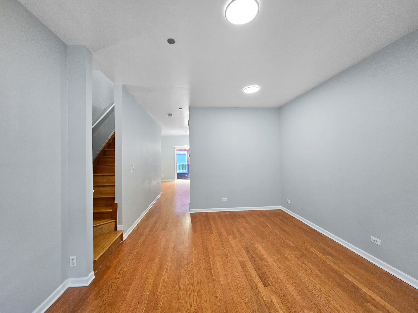 2415 W 32nd Place Property Photo 10