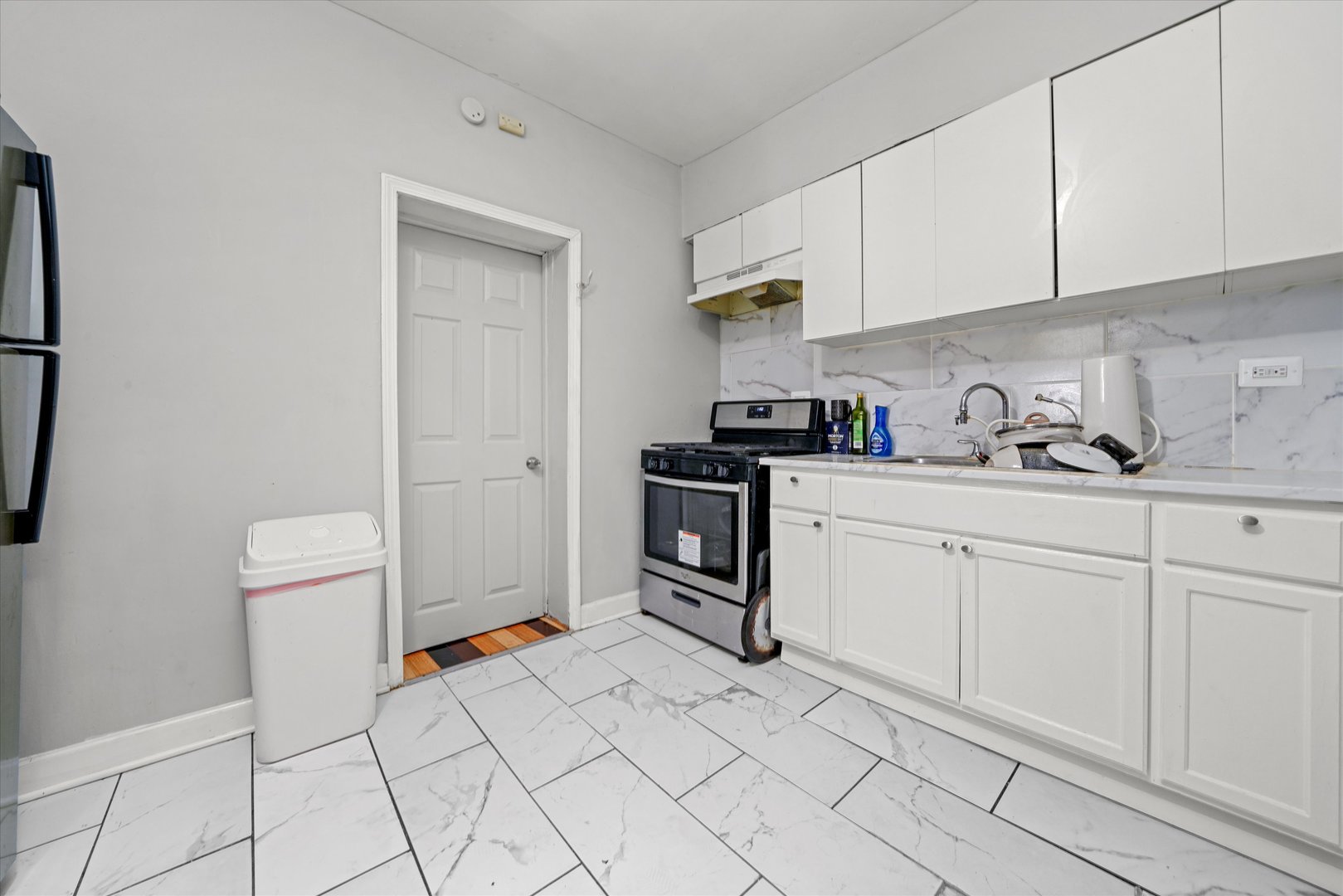 2016 E 93rd Street Property Photo 6