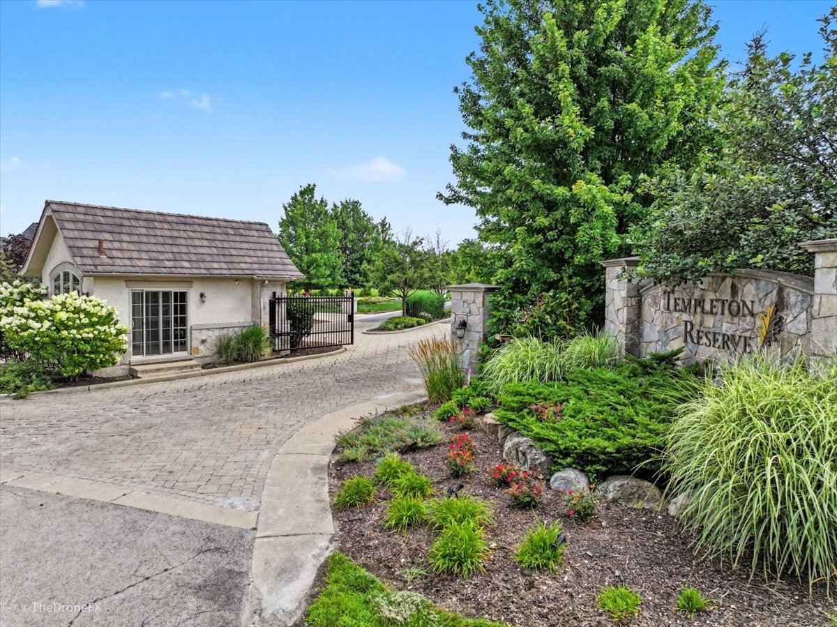 15 Templeton Drive Property Photo 3