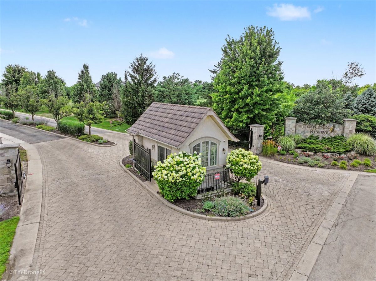 15 Templeton Drive Property Photo 4