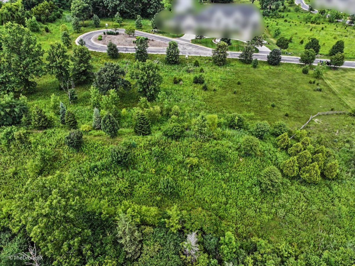 15 Templeton Drive Property Photo 11