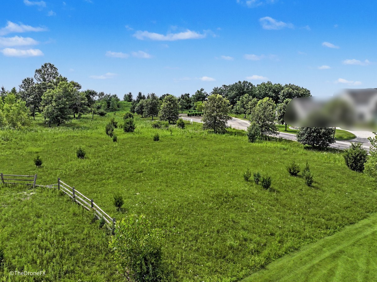 15 Templeton Drive Property Photo 12