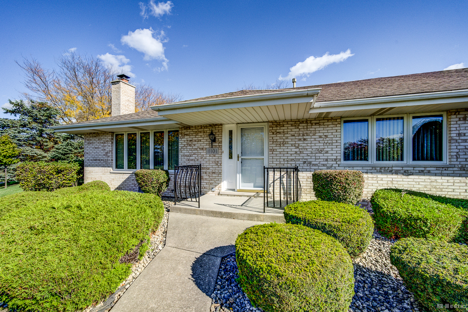 11101 Louetta Lane Property Photo 1