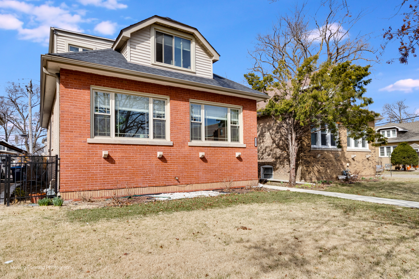 1902 S 9th Avenue Property Photo 1