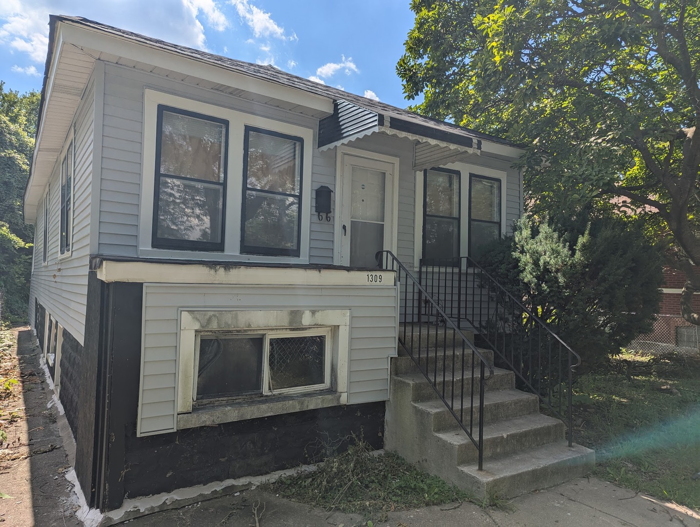1309 W 110th Place Property Photo 1