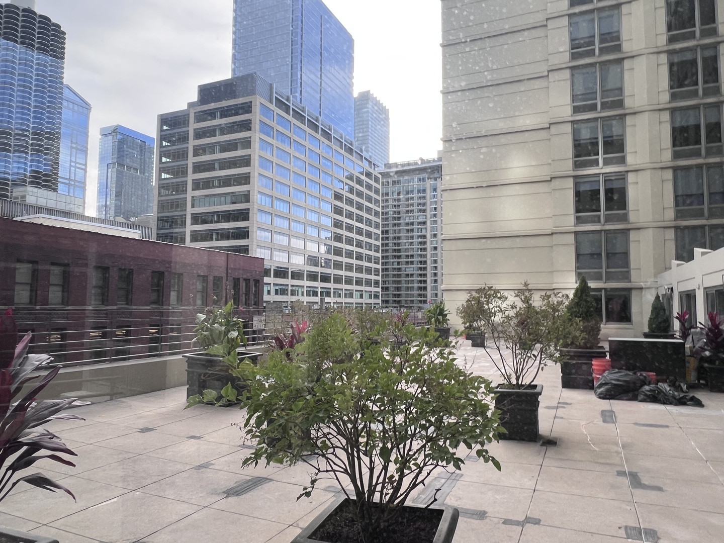 440 N Wabash Avenue 3809 Property Photo 2