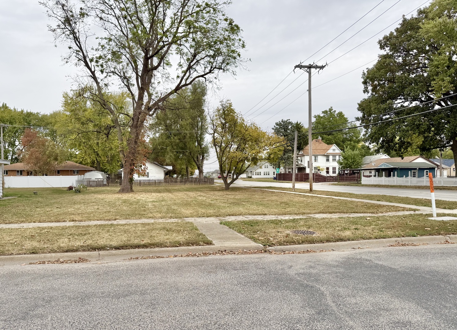 105 W Martin Street Property Photo 1