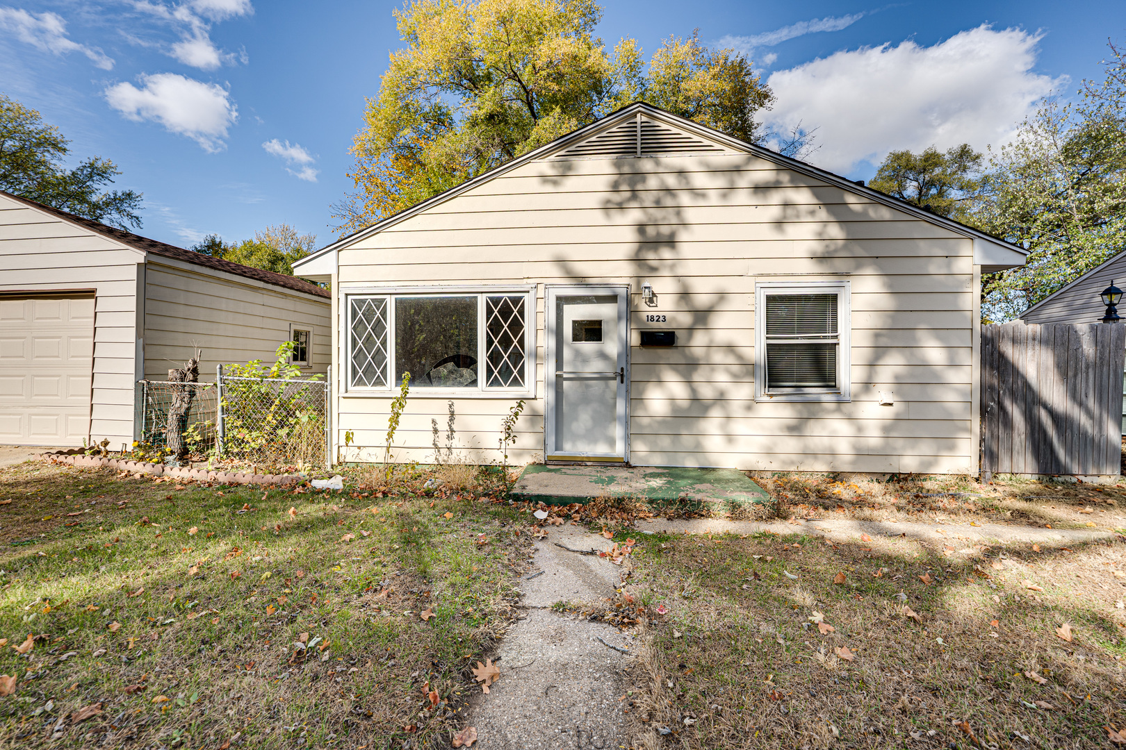 1823 Overdene Avenue Property Photo 1
