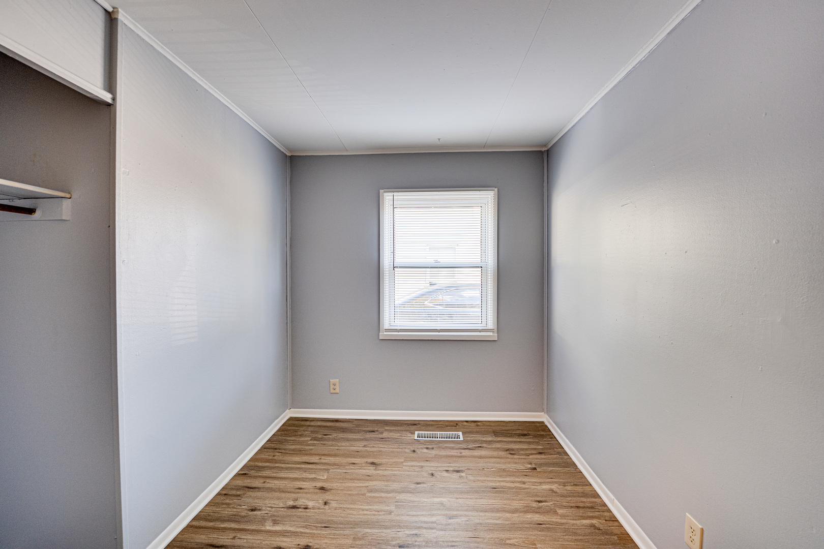 1823 Overdene Avenue Property Photo 9
