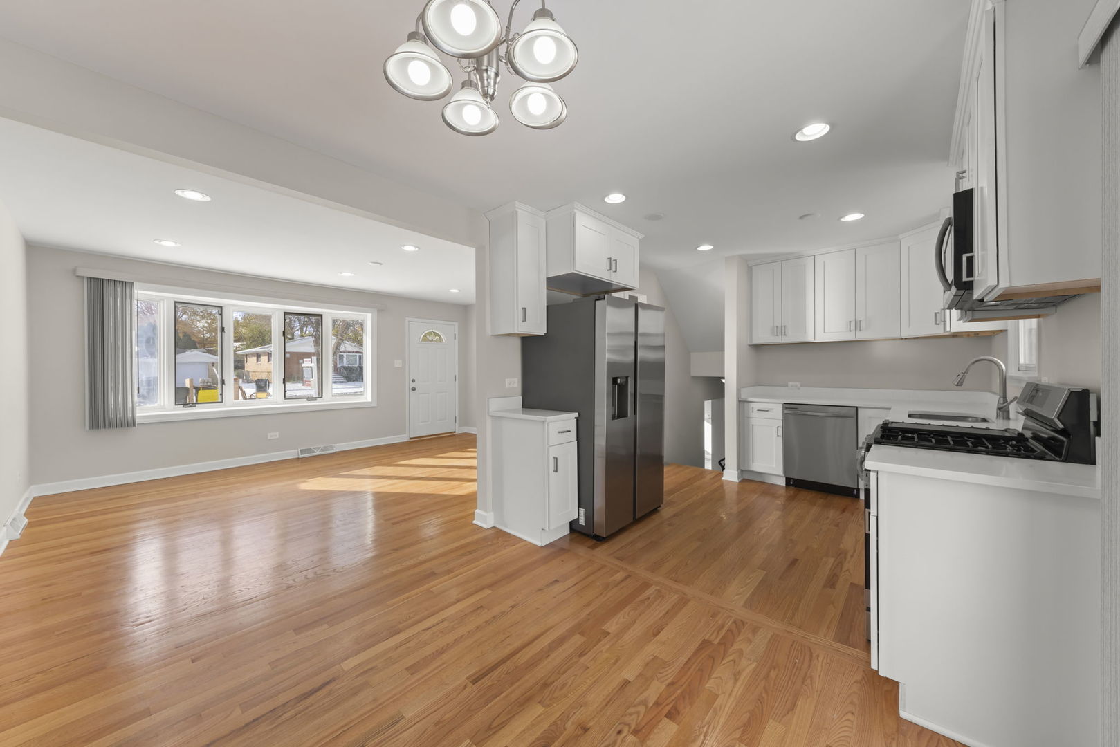 6538 106th Place Property Photo 8