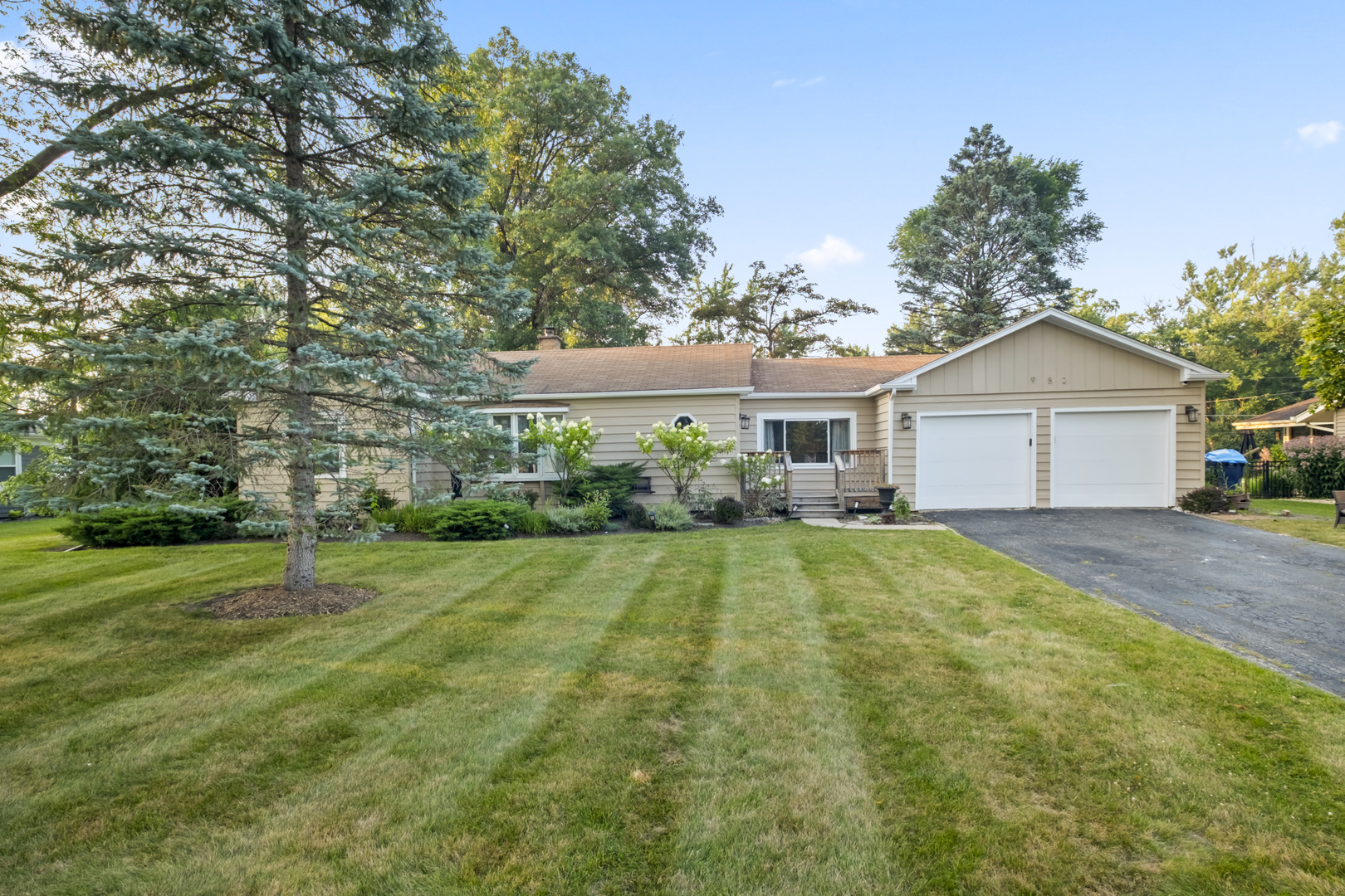 3952 Oak Avenue Property Photo 1