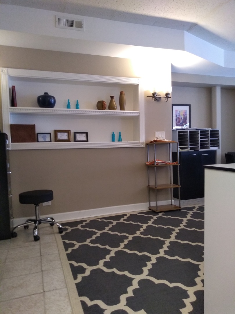 2674 N Halsted Street Property Photo 6