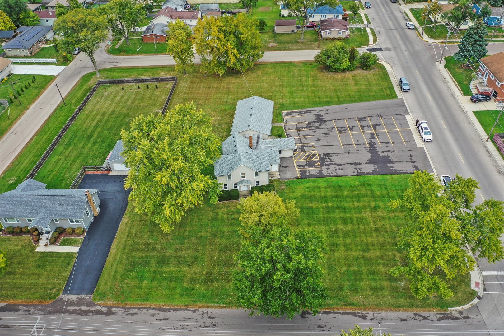 412 Hankes Avenue Property Photo 40