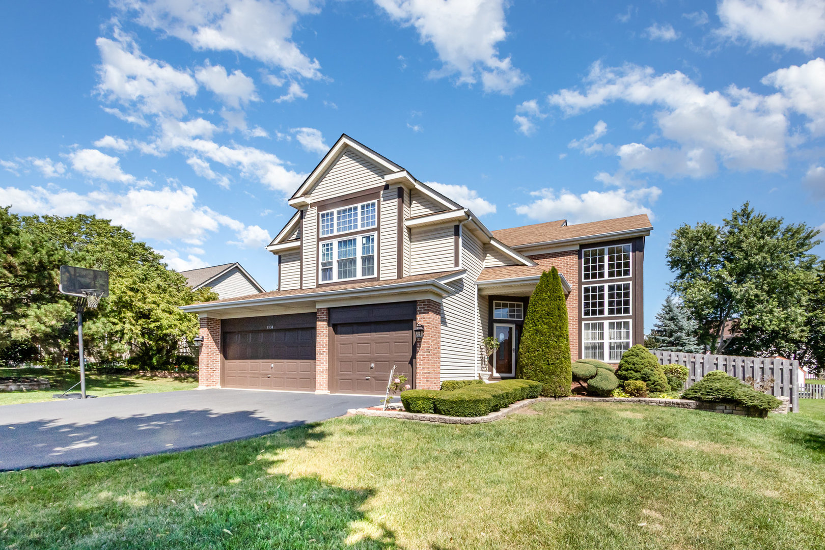 1334 Richmond Lane Property Photo 1