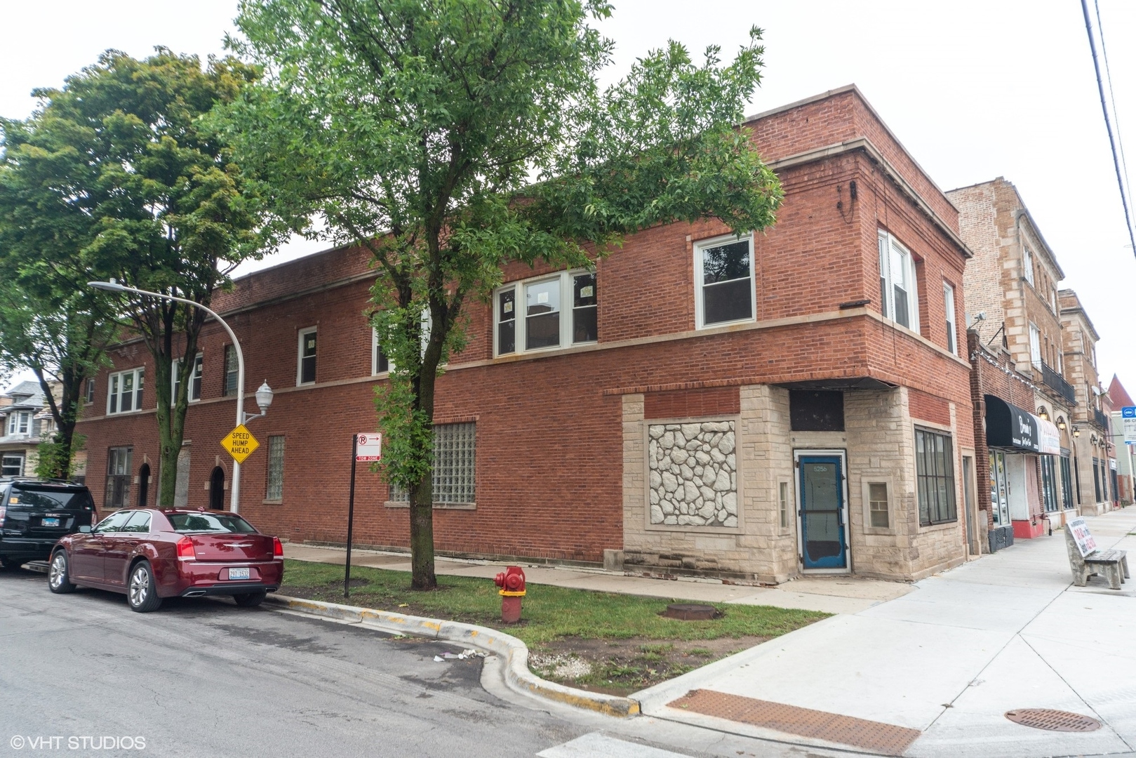 5256 W Chicago Avenue Property Photo 2
