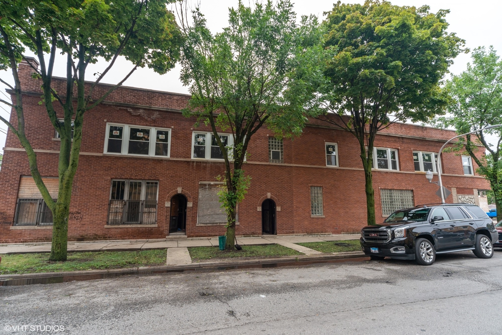 5256 W Chicago Avenue Property Photo 3