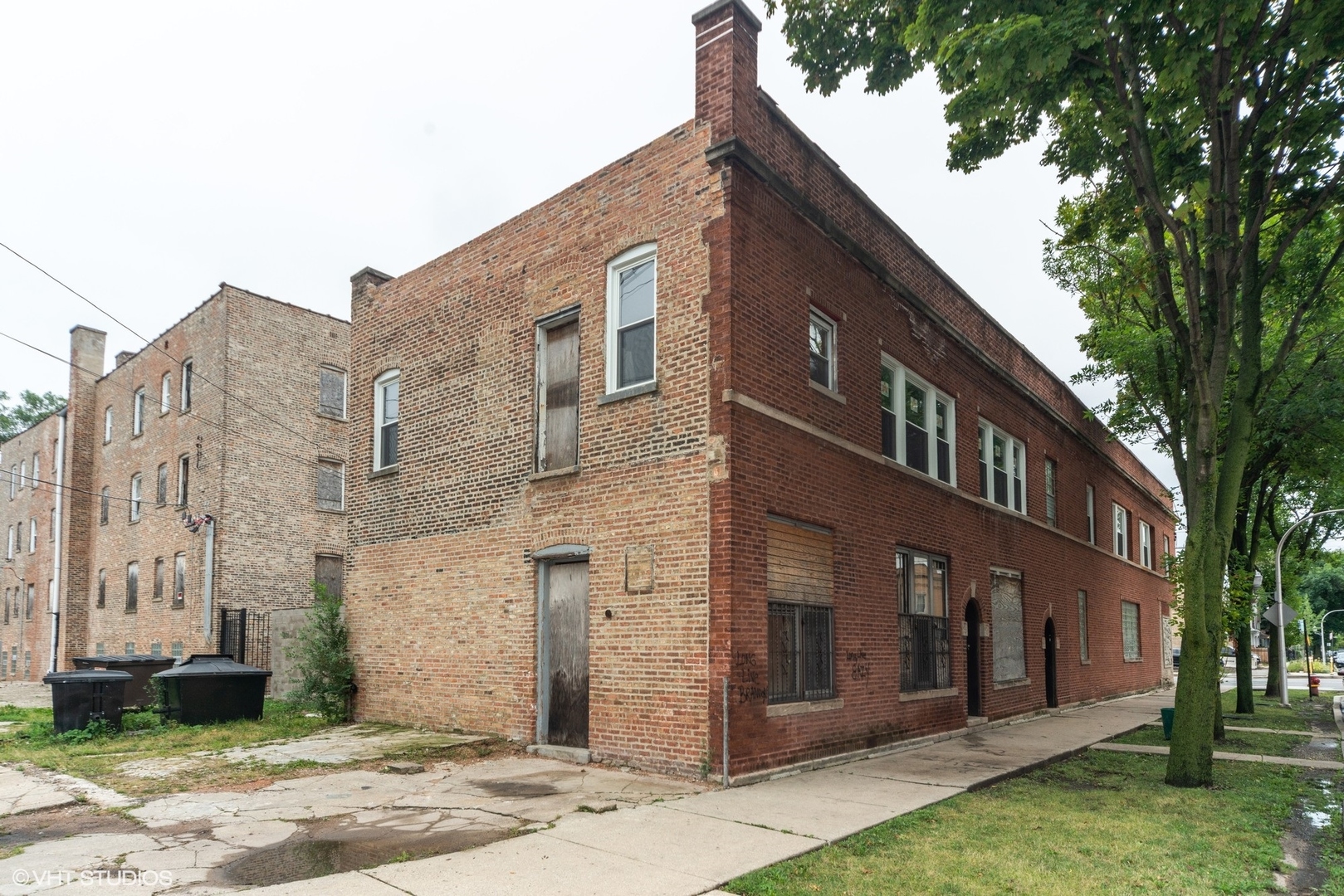 5256 W Chicago Avenue Property Photo 4