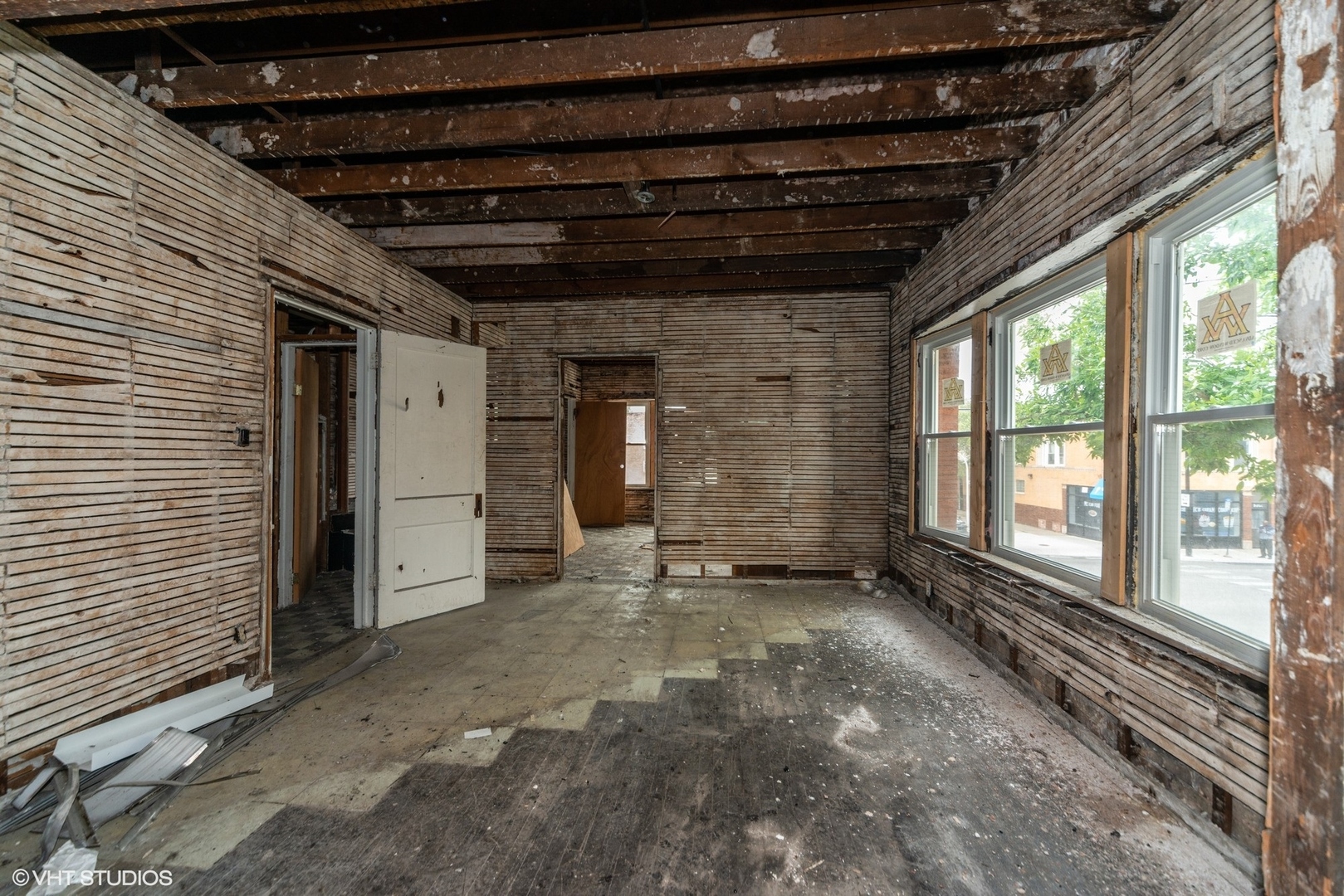 5256 W Chicago Avenue Property Photo 7