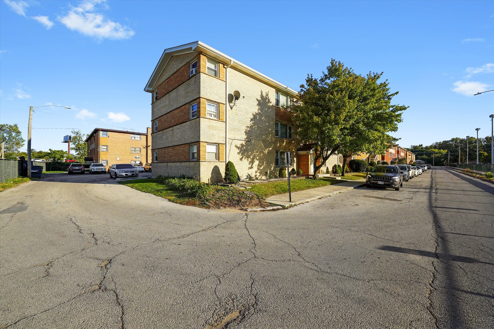 12909 Page Street Property Photo 7