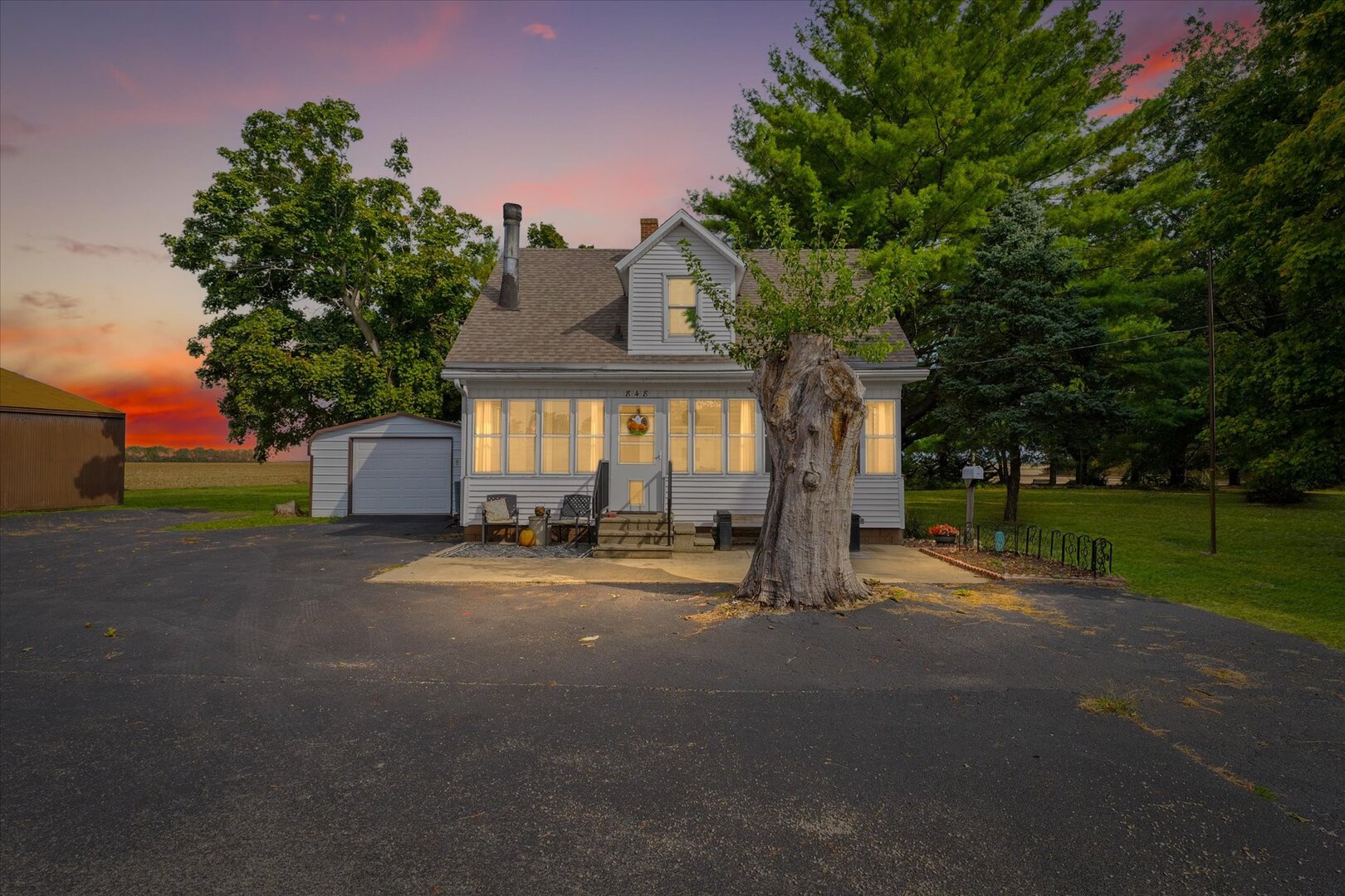 848 N Champaign Street