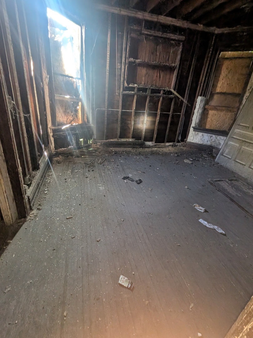 7732 S Normal Avenue Property Photo 26