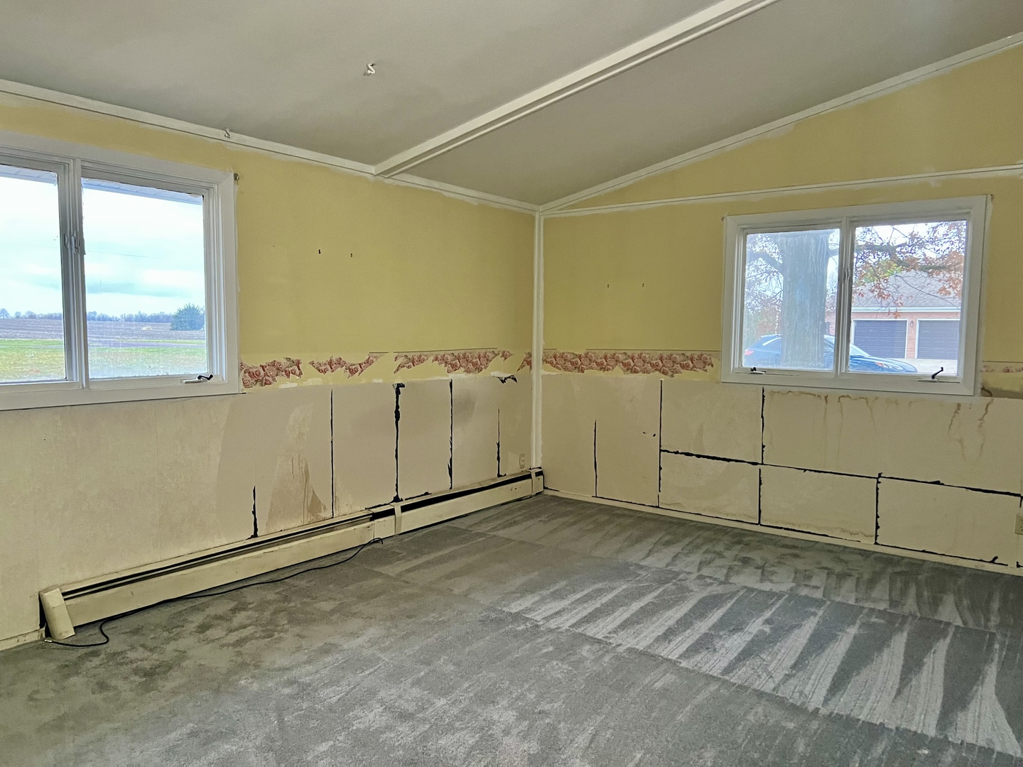 106 Lakeview Drive Property Photo 27