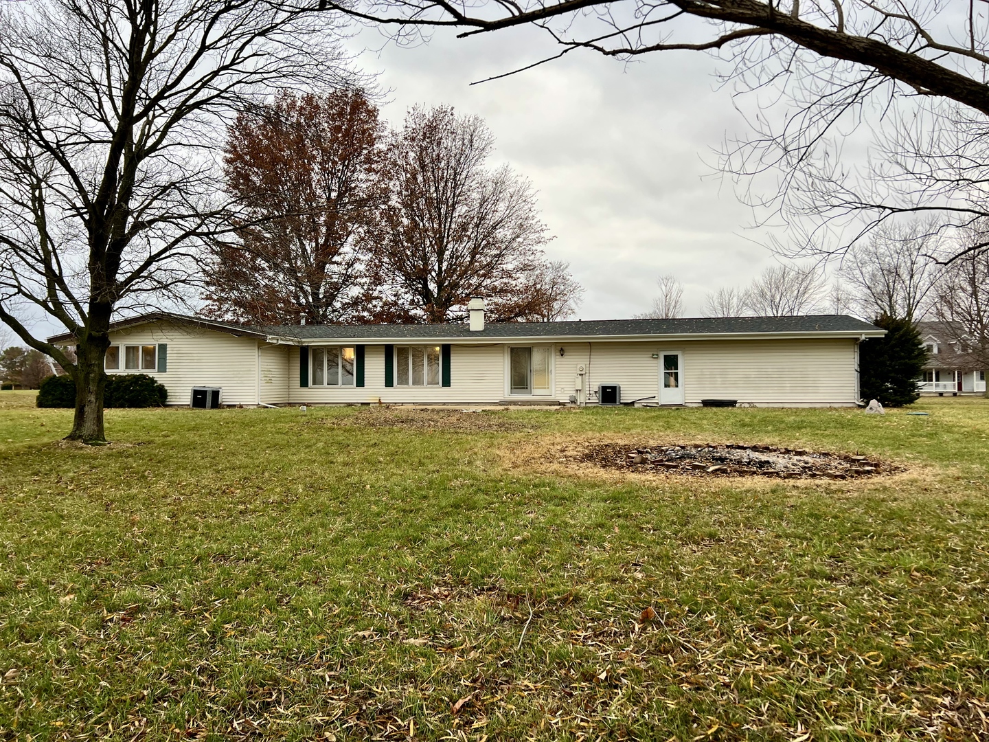 106 Lakeview Drive Property Photo 37
