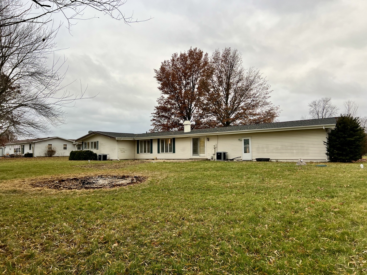 106 Lakeview Drive Property Photo 38