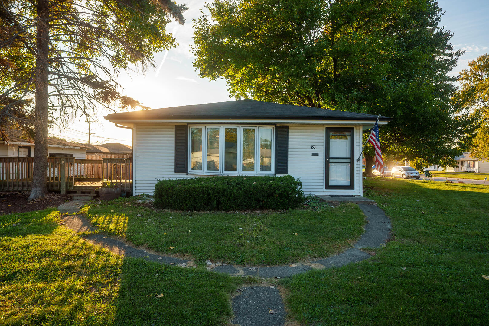 4501 W 90th Place Property Photo 1