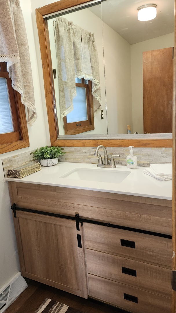 6079 Manchester Road Property Photo 59