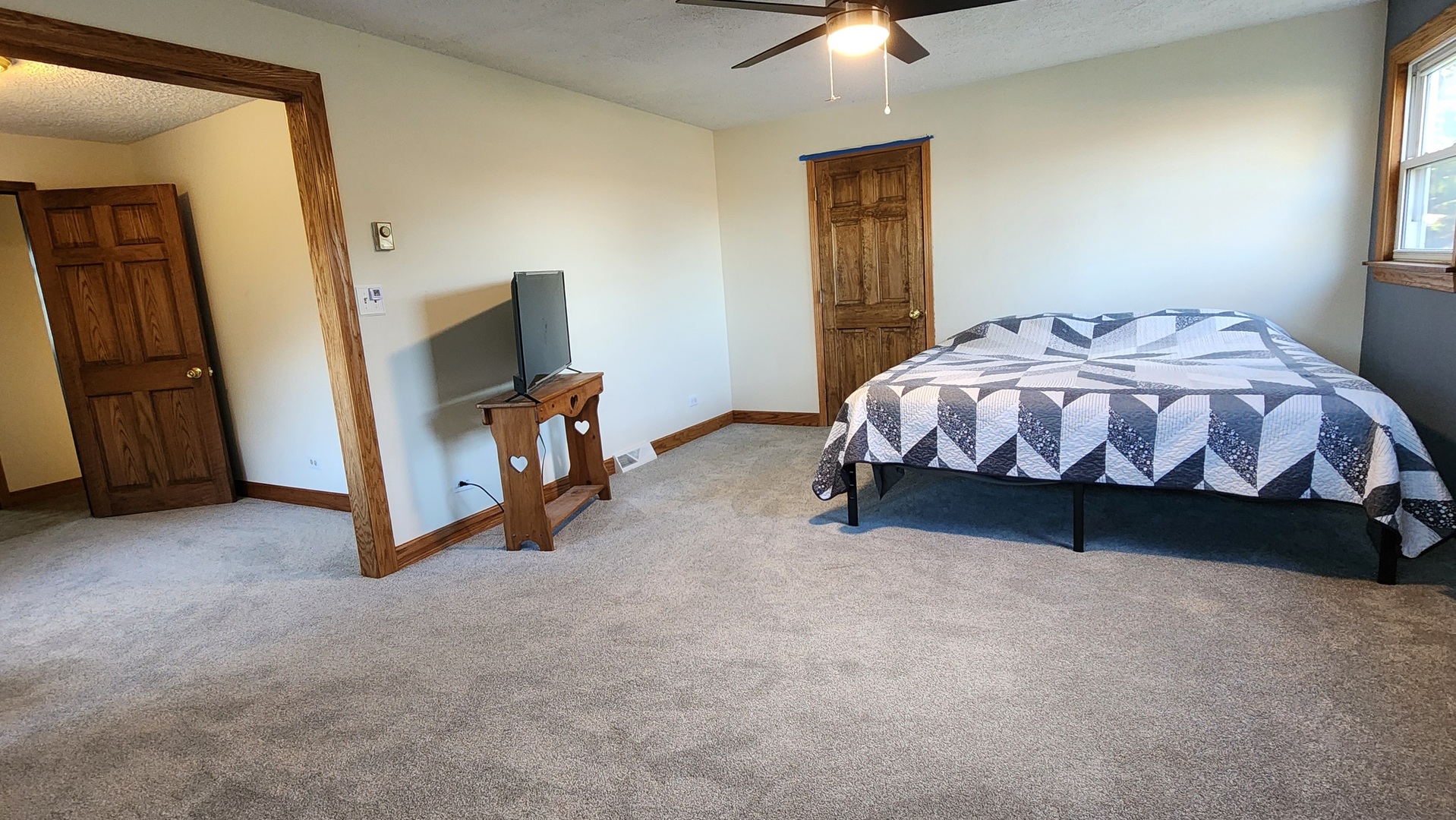 6079 Manchester Road Property Photo 60