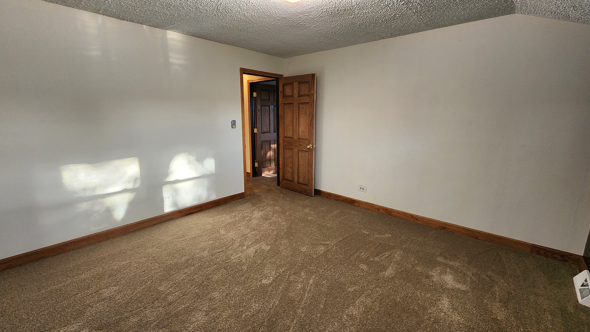 6079 Manchester Road Property Photo 63