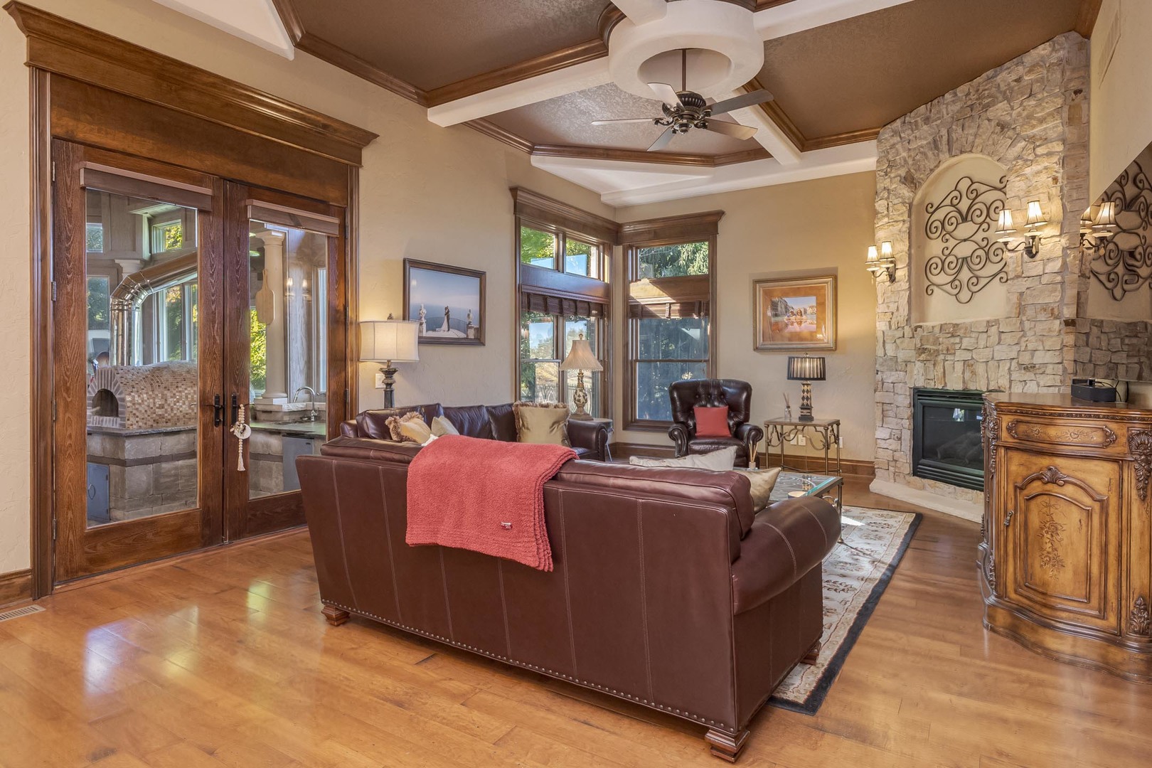 47 Stonebrook Court Property Photo 27