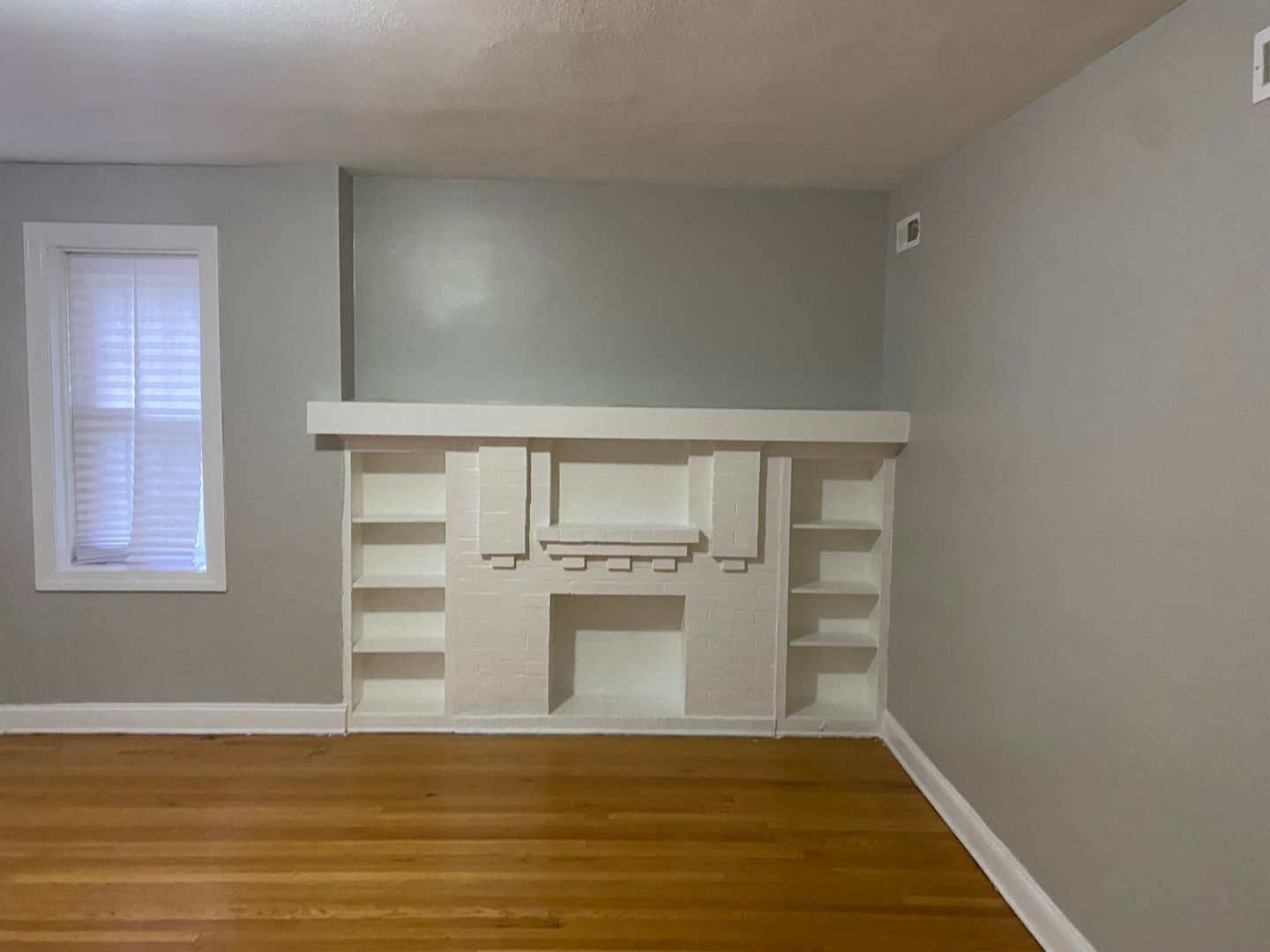 7822 S Kingston Avenue 1 Property Photo 1