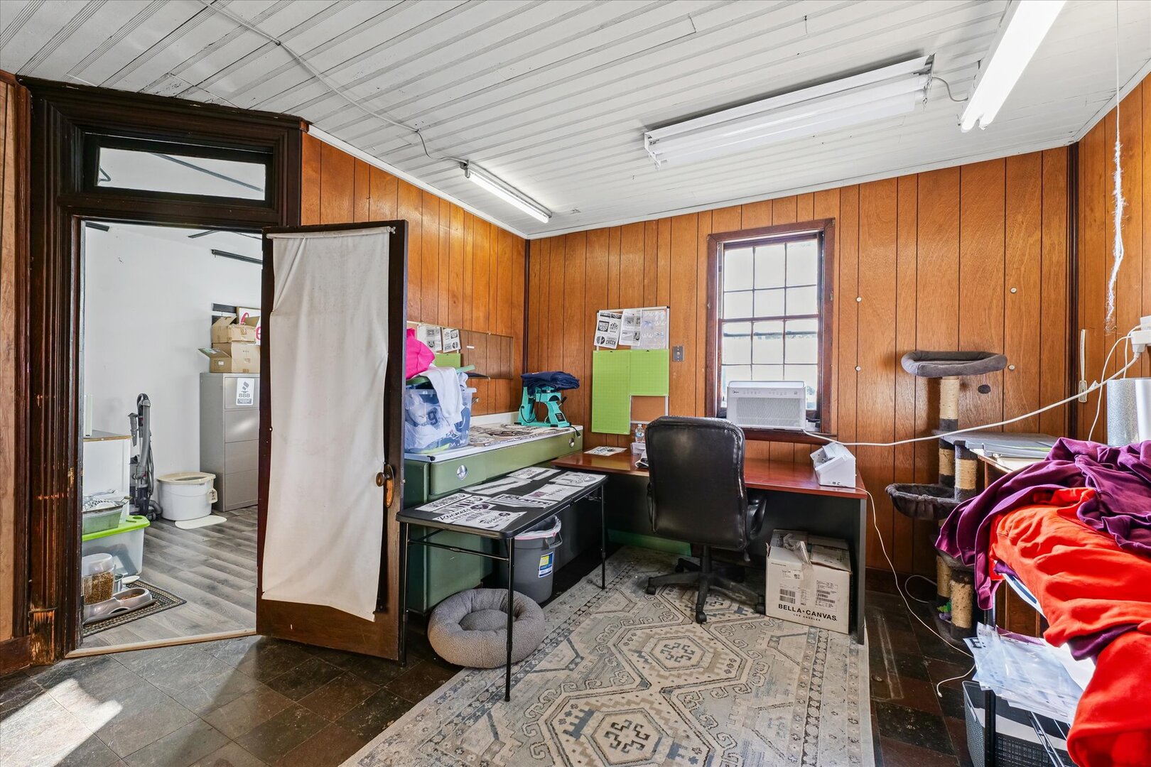 4 N Bourne Street Property Photo 15