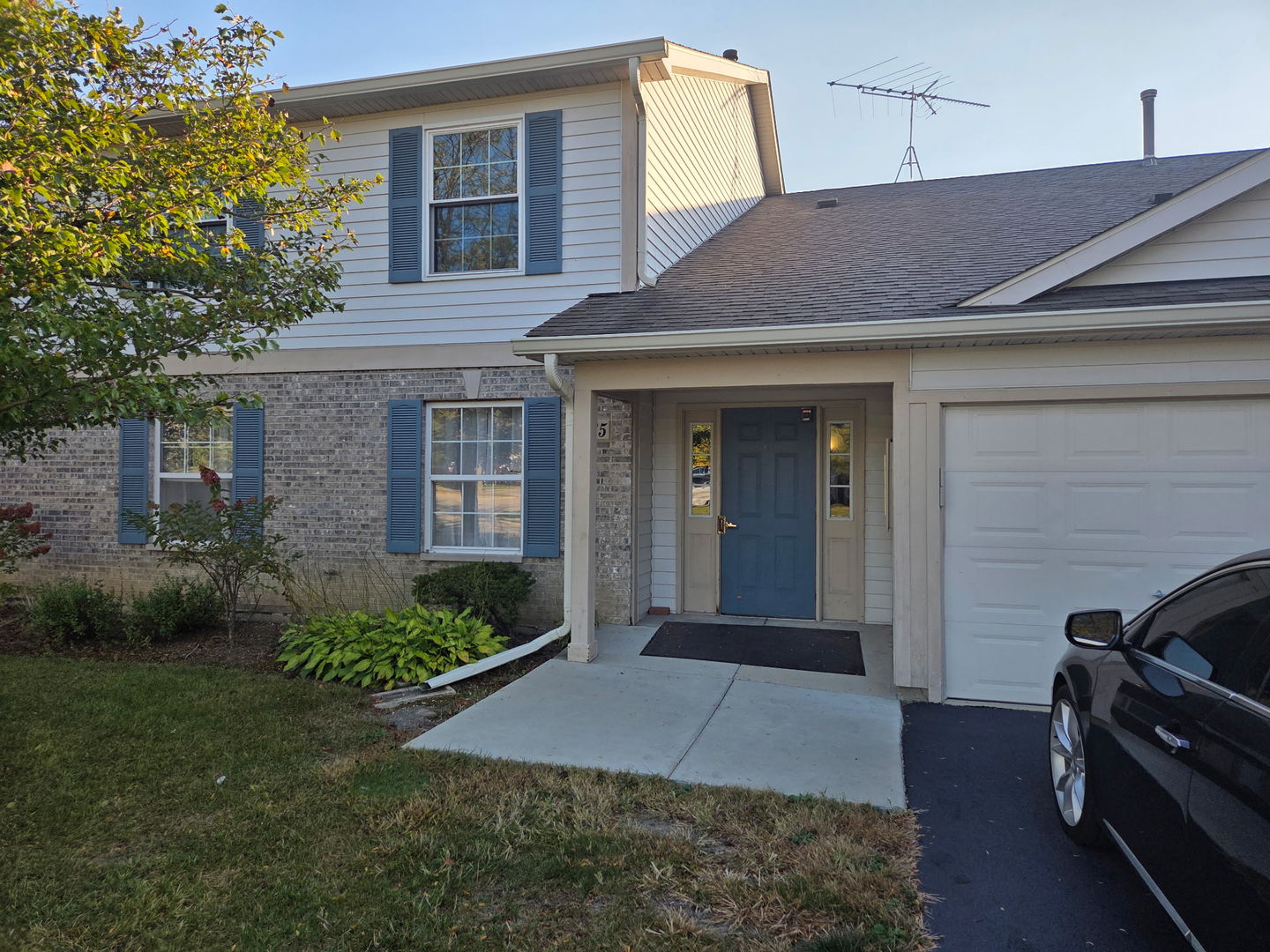 1065 Village Drive 2 Property Photo 1