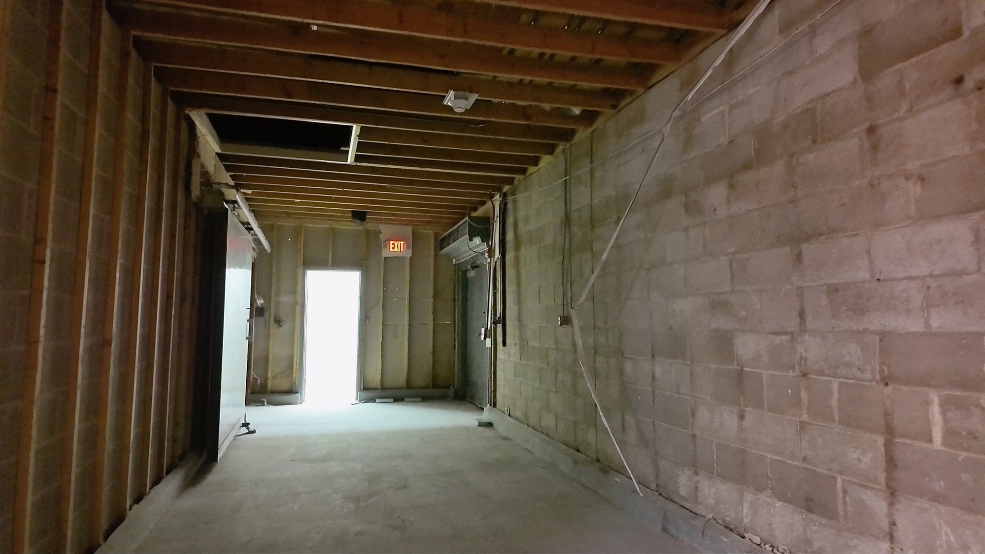 1513 S State Street Property Photo 6