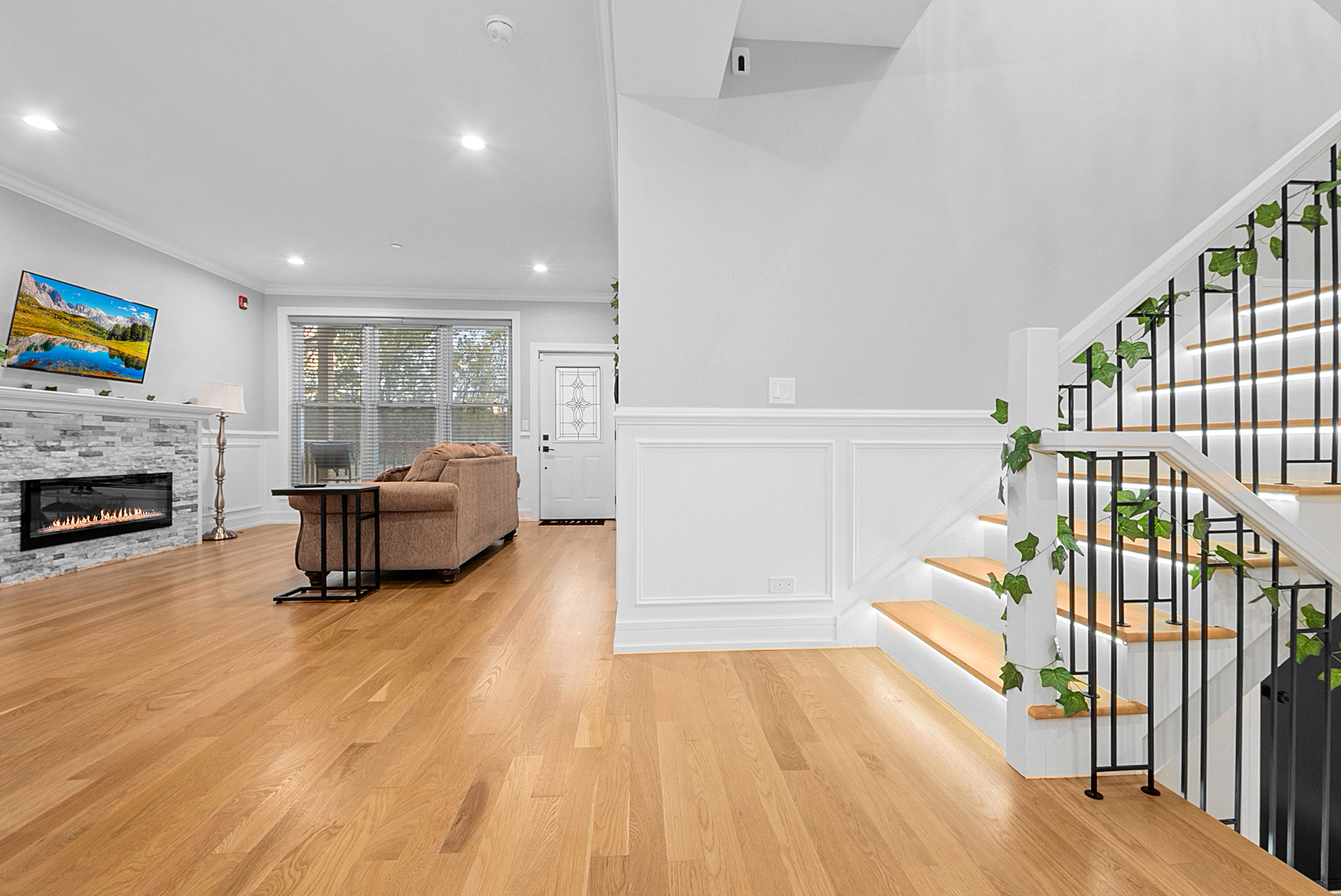 7727 S Roberts Road Property Photo 14