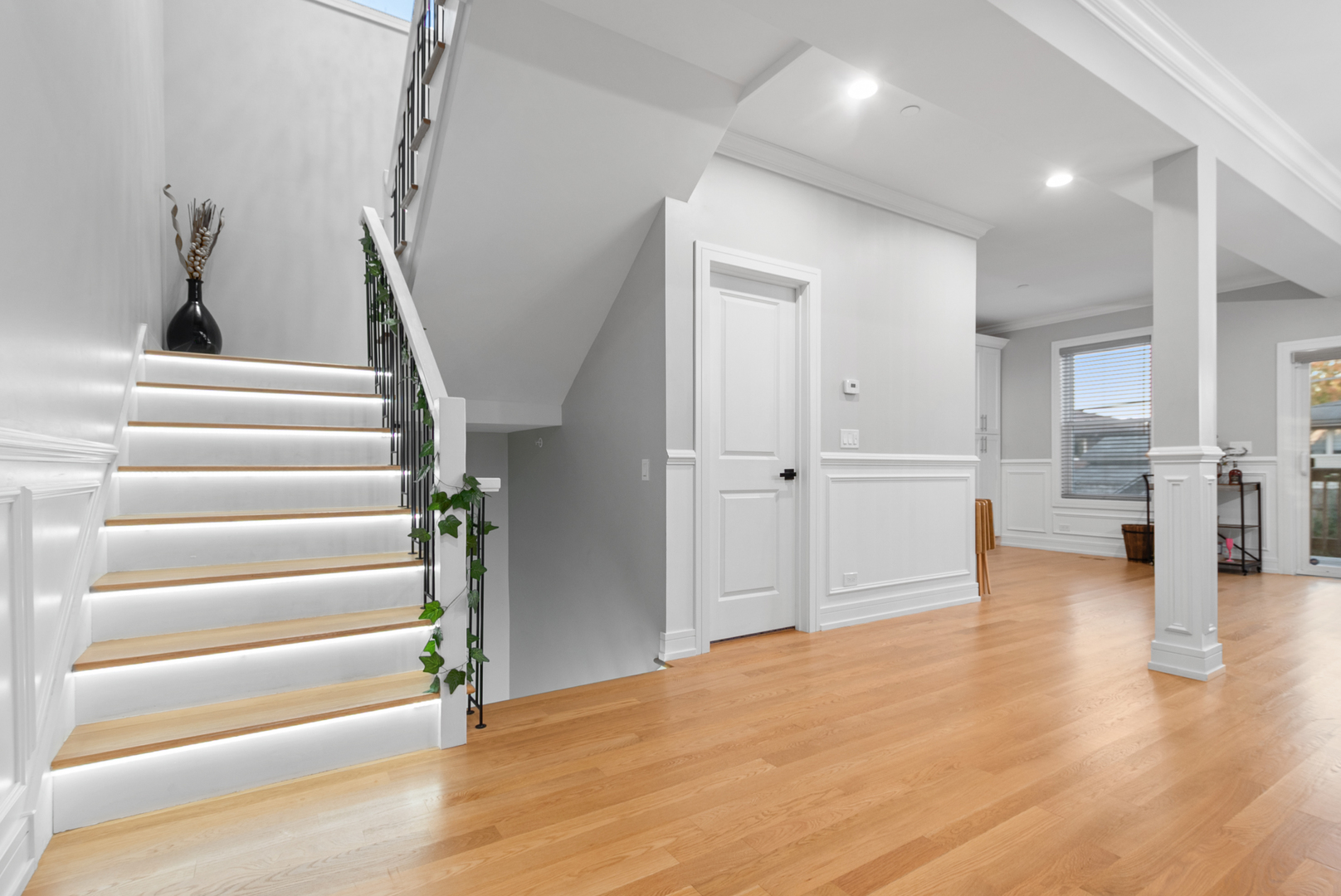 7727 S Roberts Road Property Photo 15