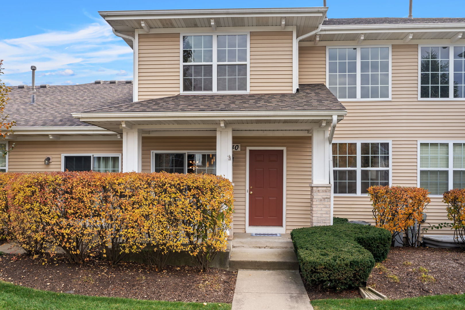 1240 Walnut Glen Drive Property Photo 1