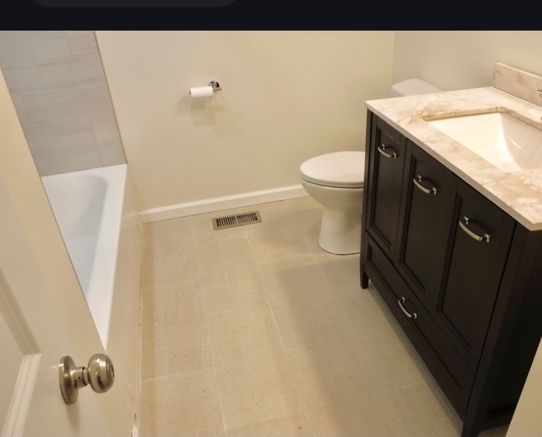 704 Florence Avenue Property Photo 11