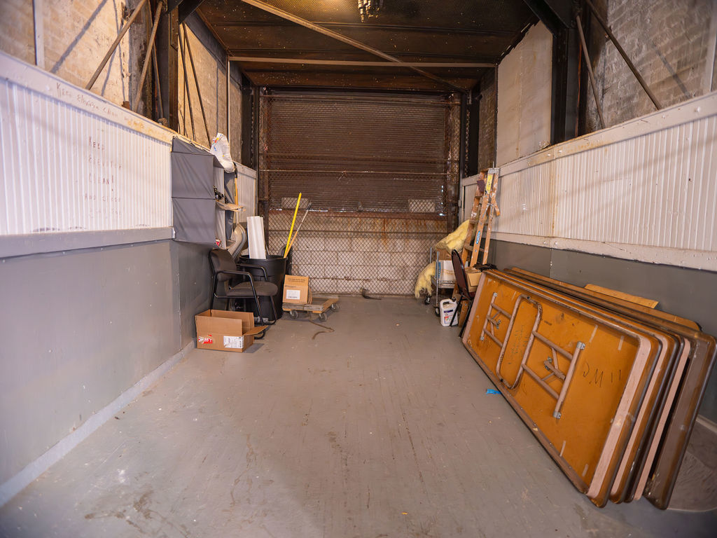 5710 N Broadway Street Property Photo 35