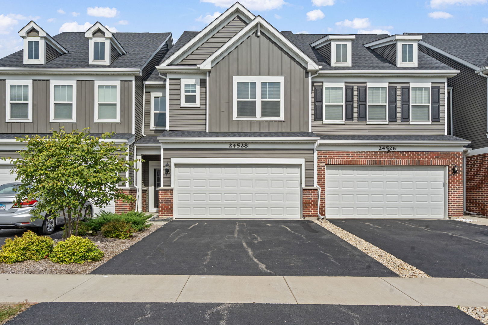24528 W Alexis Lane