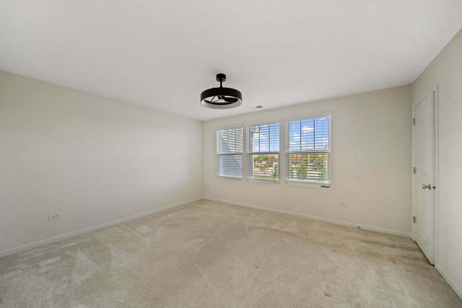 24528 W Alexis Lane Property Photo 15