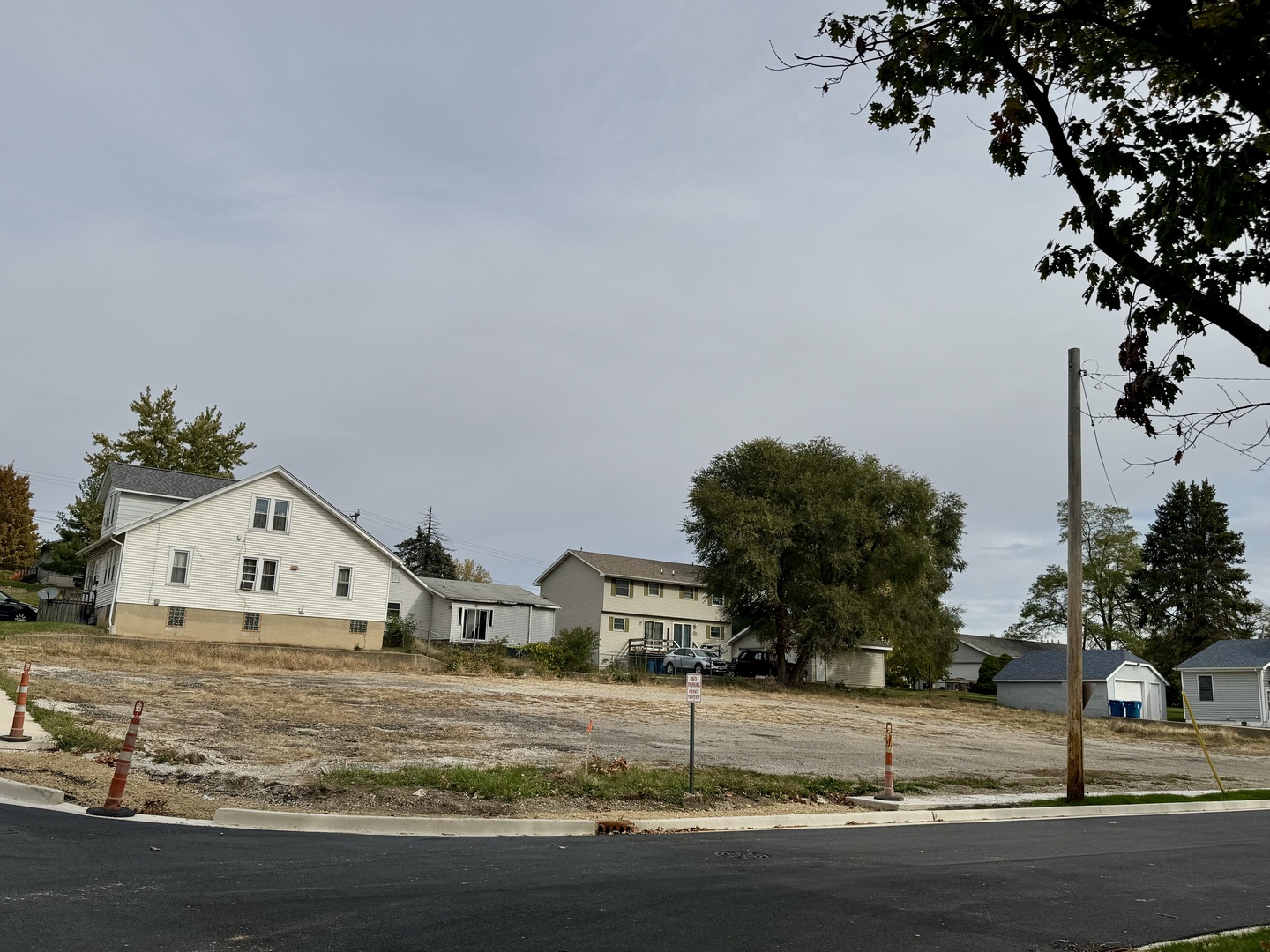 999 6th Street Property Photo 2