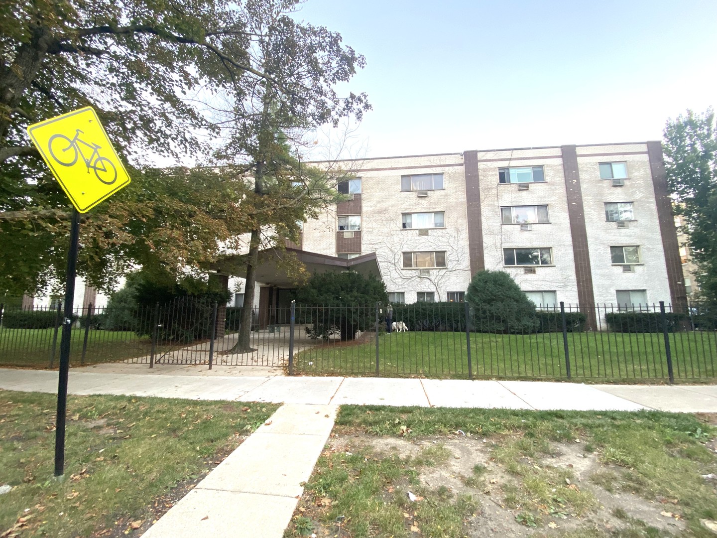 1415 W PRATT Boulevard 407 Property Photo 1