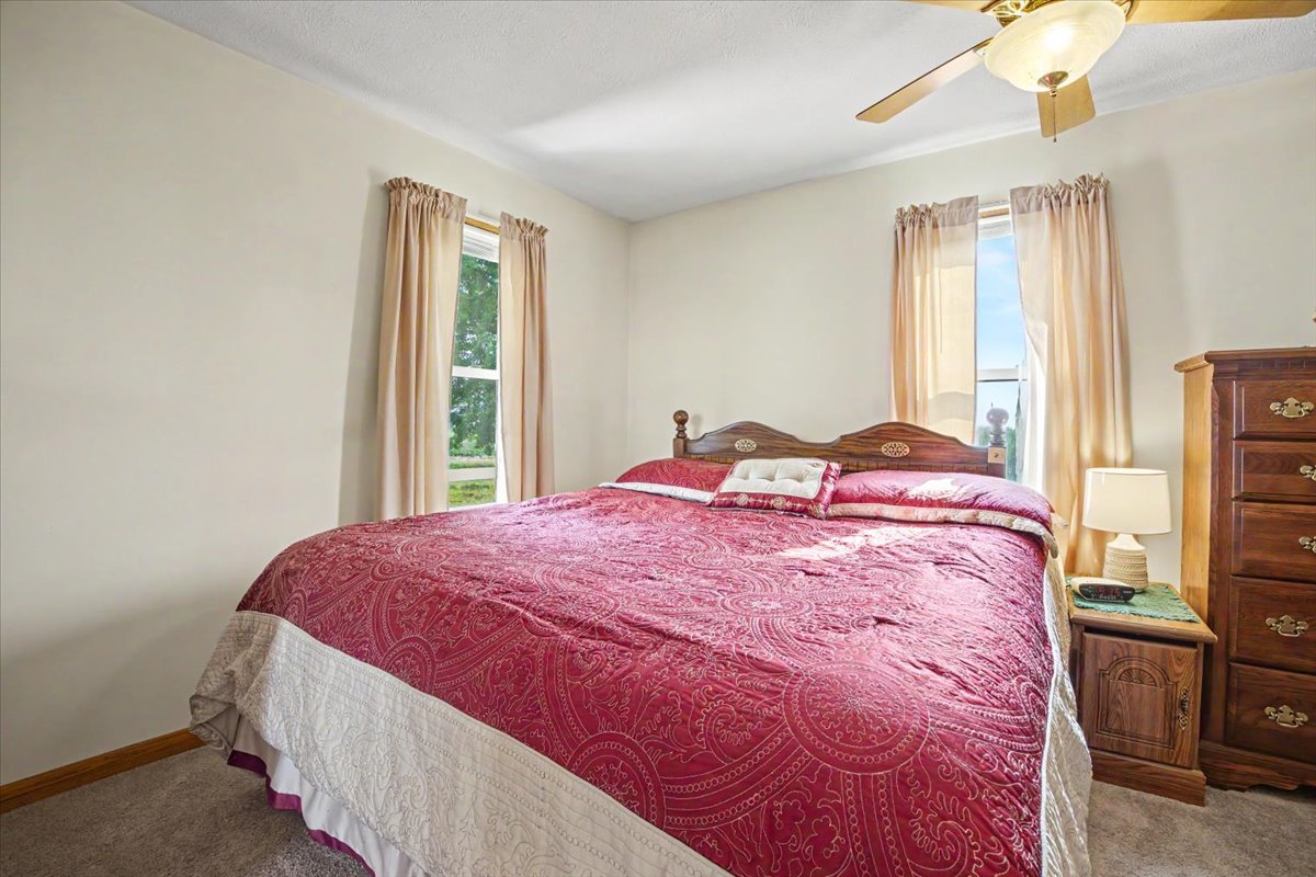 9898 E 1200 North Road Property Photo 22