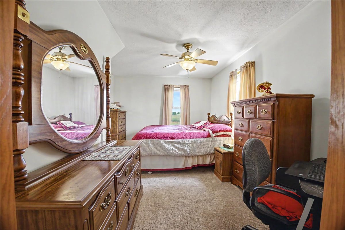 9898 E 1200 North Road Property Photo 23